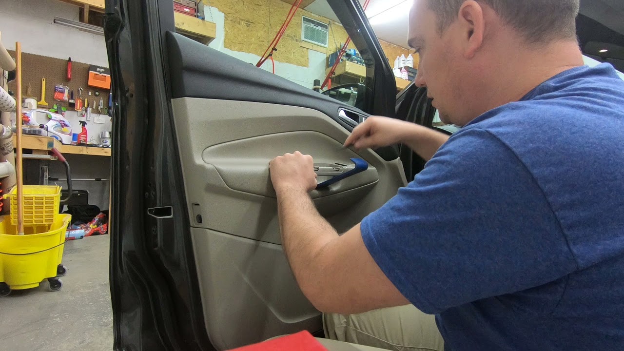 2015 Ford Escape How To Remove the front door panel