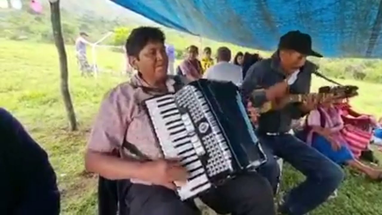 Don Tomás Solis y sus amigos en vivo en Chapas - Villa Serrano Chuquisaca Bolivia 🇧🇴 El Ligador TV 