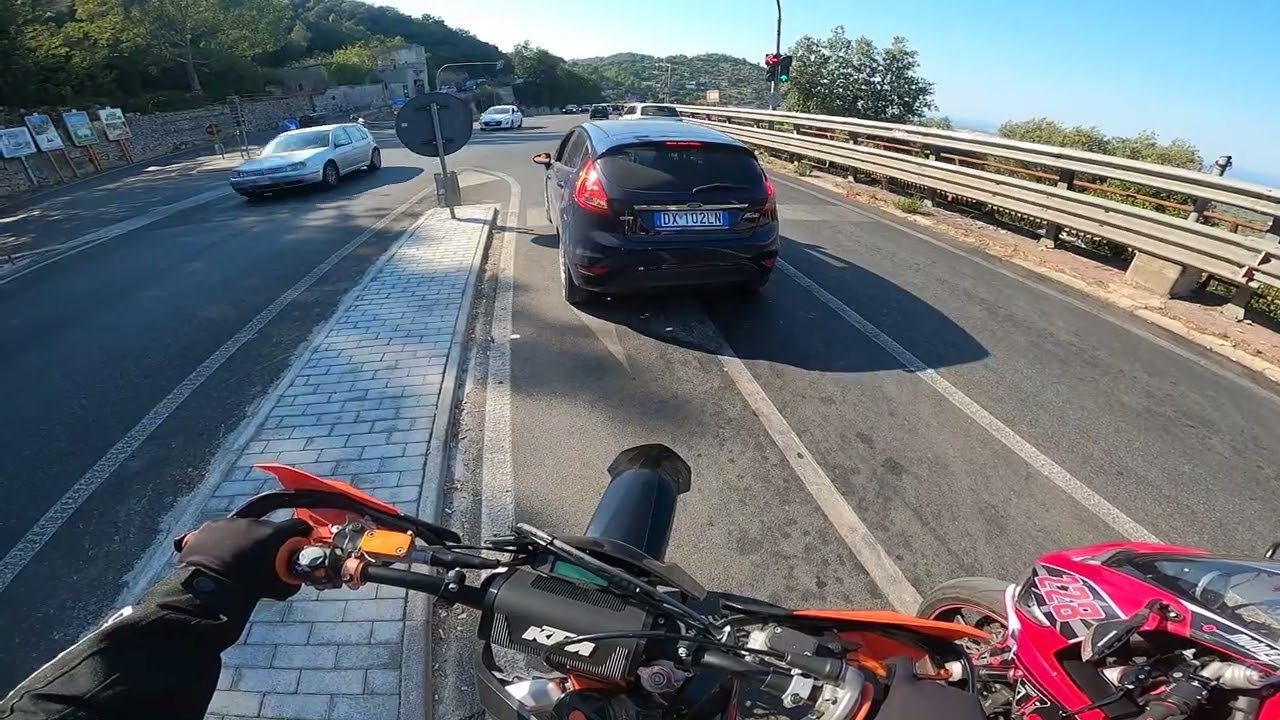 Ktm xcw 125 motard full gas. (3 cam)