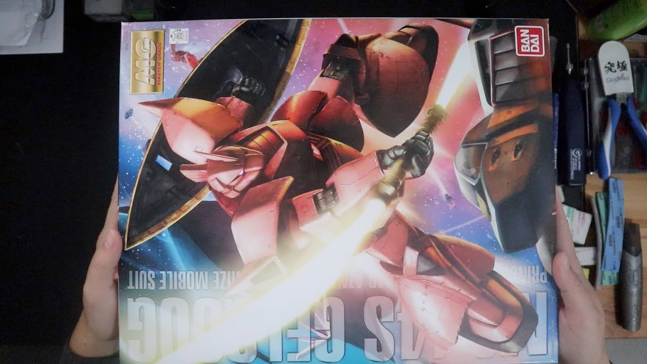 Char's Gelgoog Master Grade Build