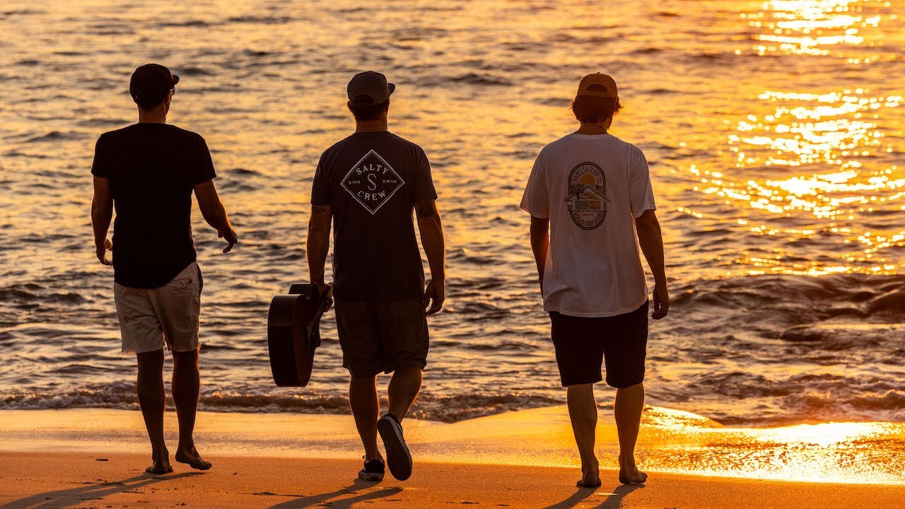 Slightly Stoopid, Stick Figure & Pepper - Got Me On The Run (Official Music Video)