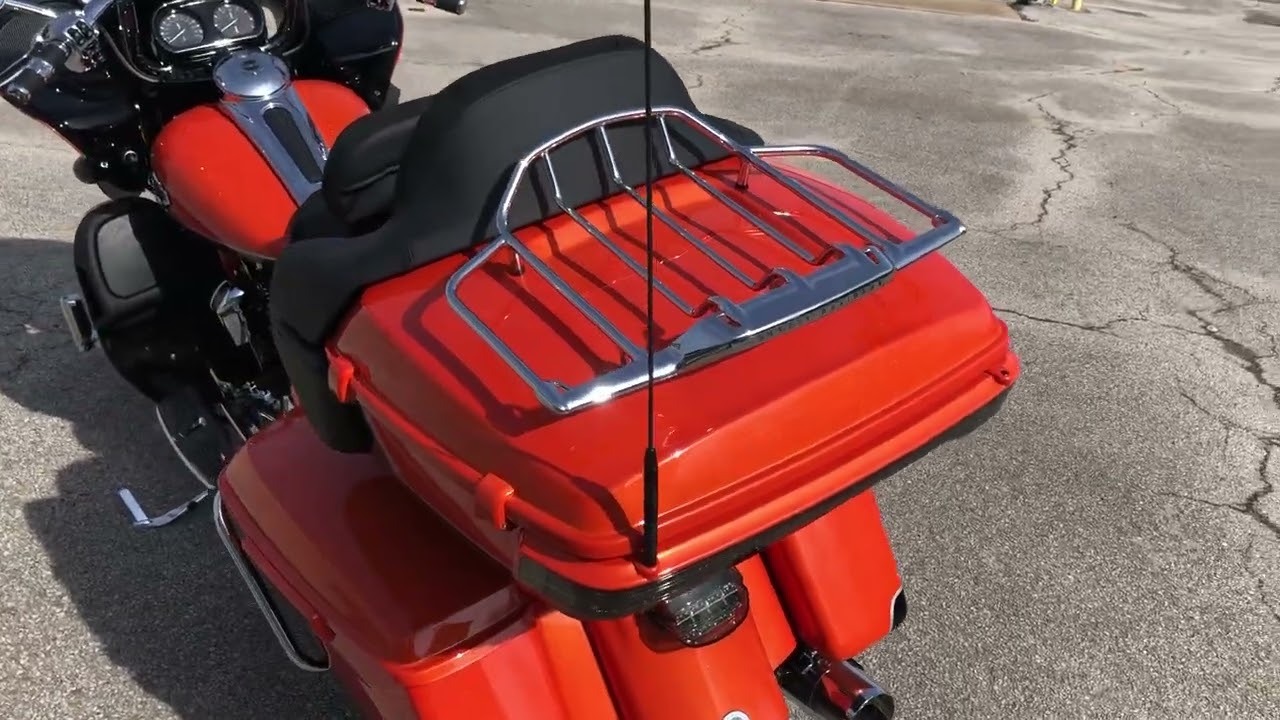 2022 Harley Davidson CVO Road Glide Limited Wicke Orange Pearl