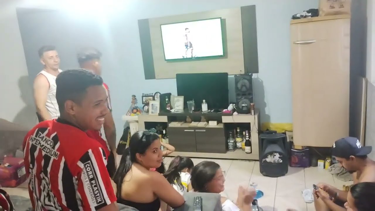 (vlog) a grande final São Paulo e Flamengo veja nossas reações #fpy #campeão #tricolorpaulista