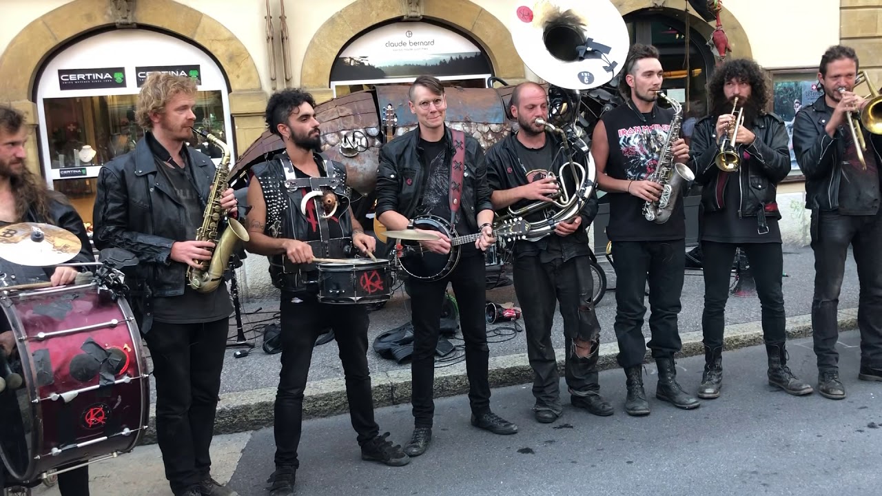 KermesZ à l’Est at the Buskers Festival