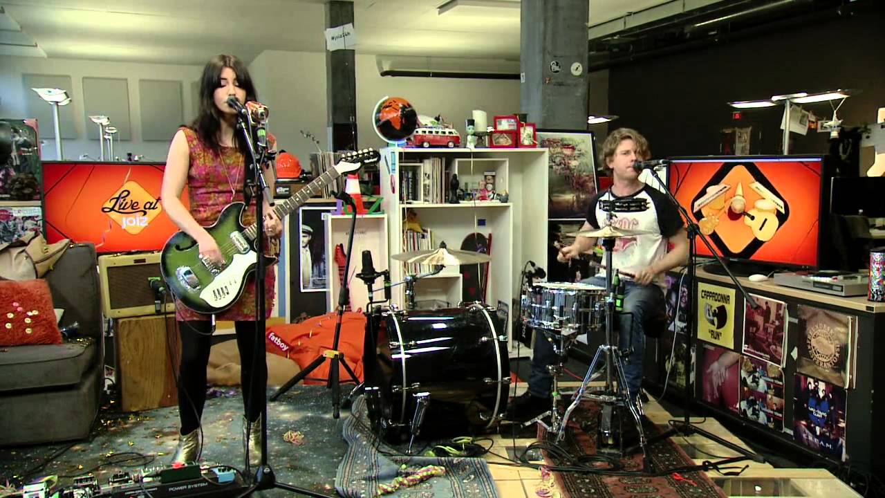 Blood Red Shoes - Everything All At Once (12/13)