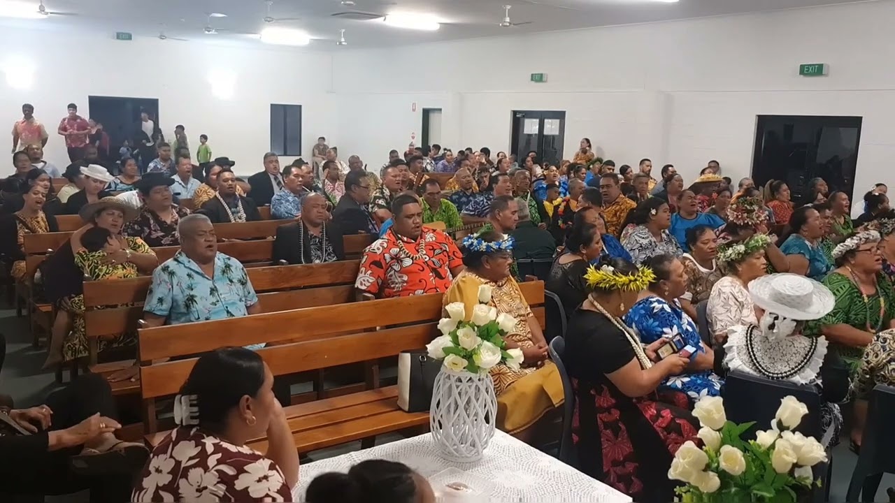 Cairns Penrhyn Youth - E PAAPAA AU IA IEHOVA - (KVM) CAIRNS CICC YOUTH
