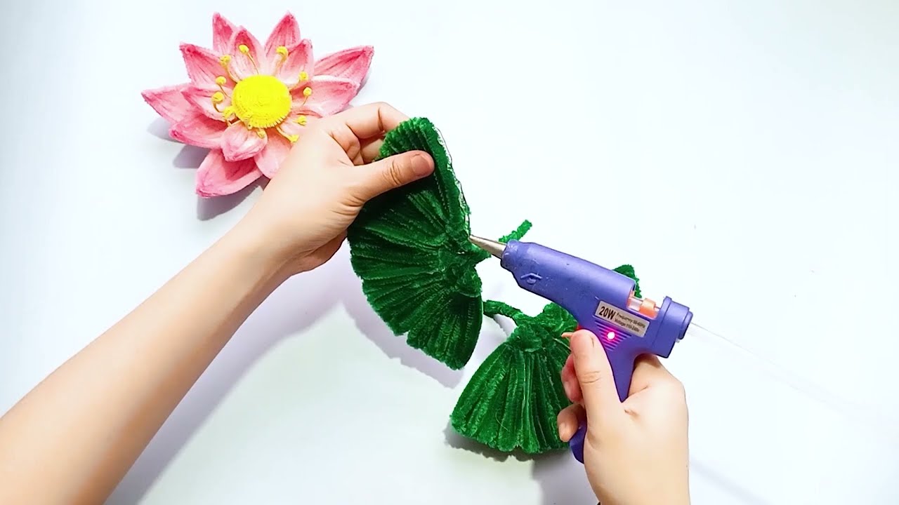 how to make Lotus flower from pipe cleaners, Handmade craft