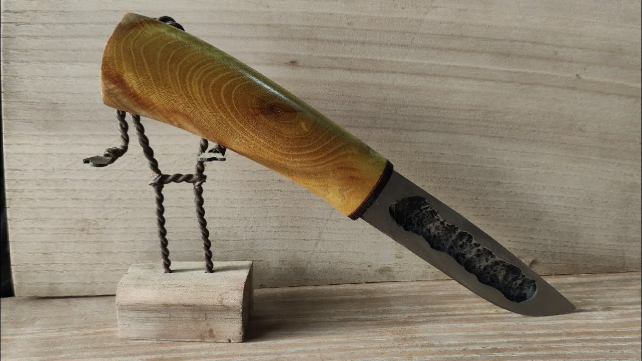 Якутский нож из подшипника