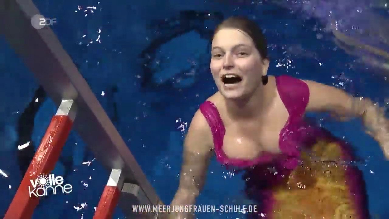 Lübecker Meerjungfrau Lille zeigt dir wie Nixe sein geht