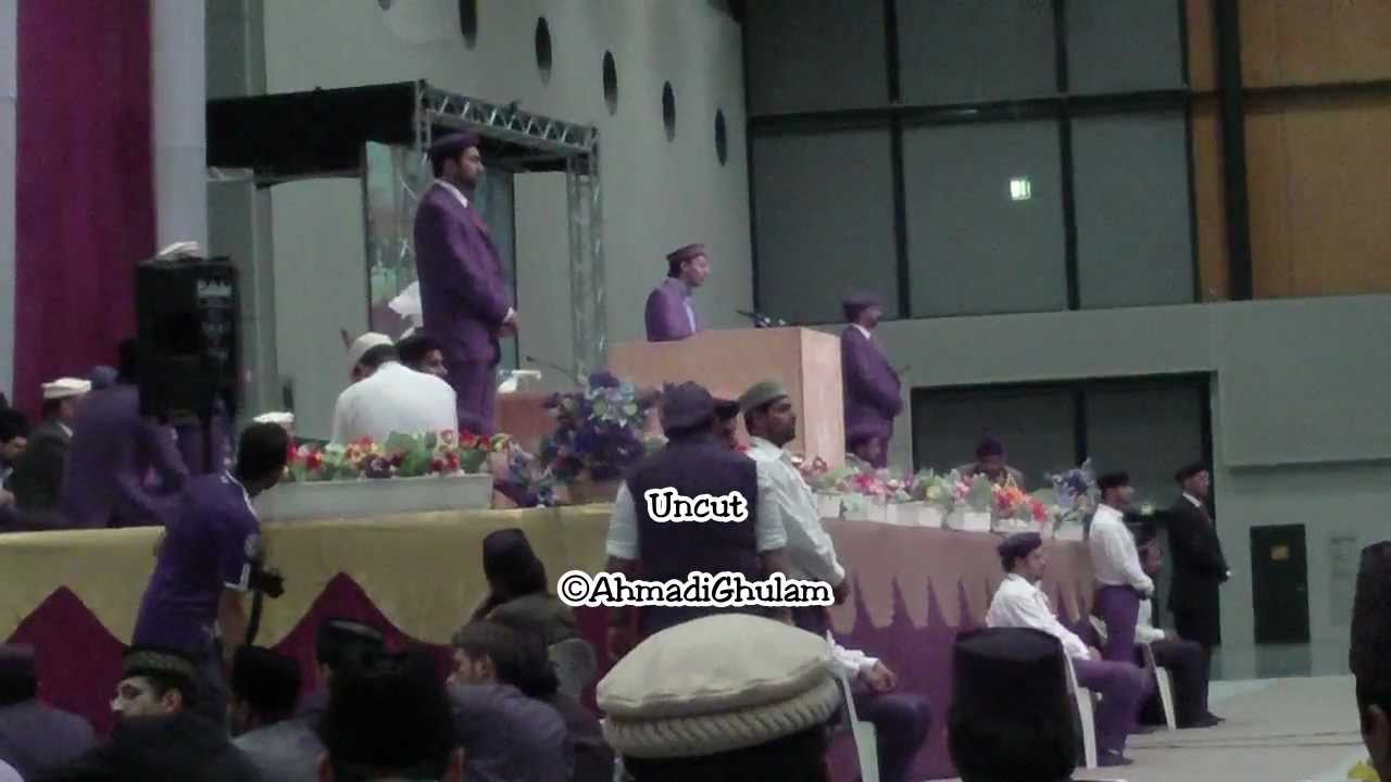 Jalsa Salana Germany 2011 - Last Session - Nazam by Murtaza Mannan - Ahmadiyya - &copy;AhmadiGhulam