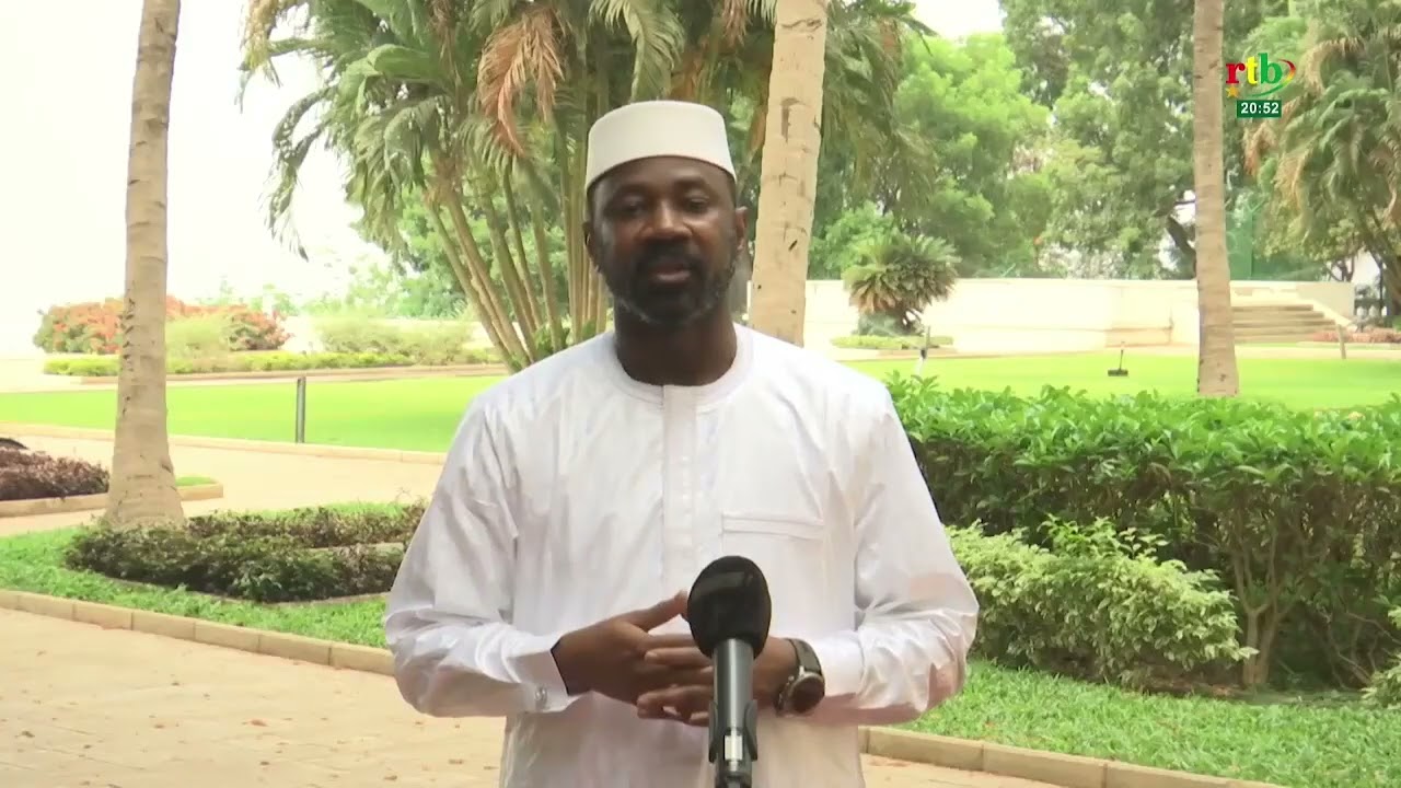 AES Actualités : Prière à la Présidence de Koulouba, au Mali, à l’occasion de l’Aïd El Fitr