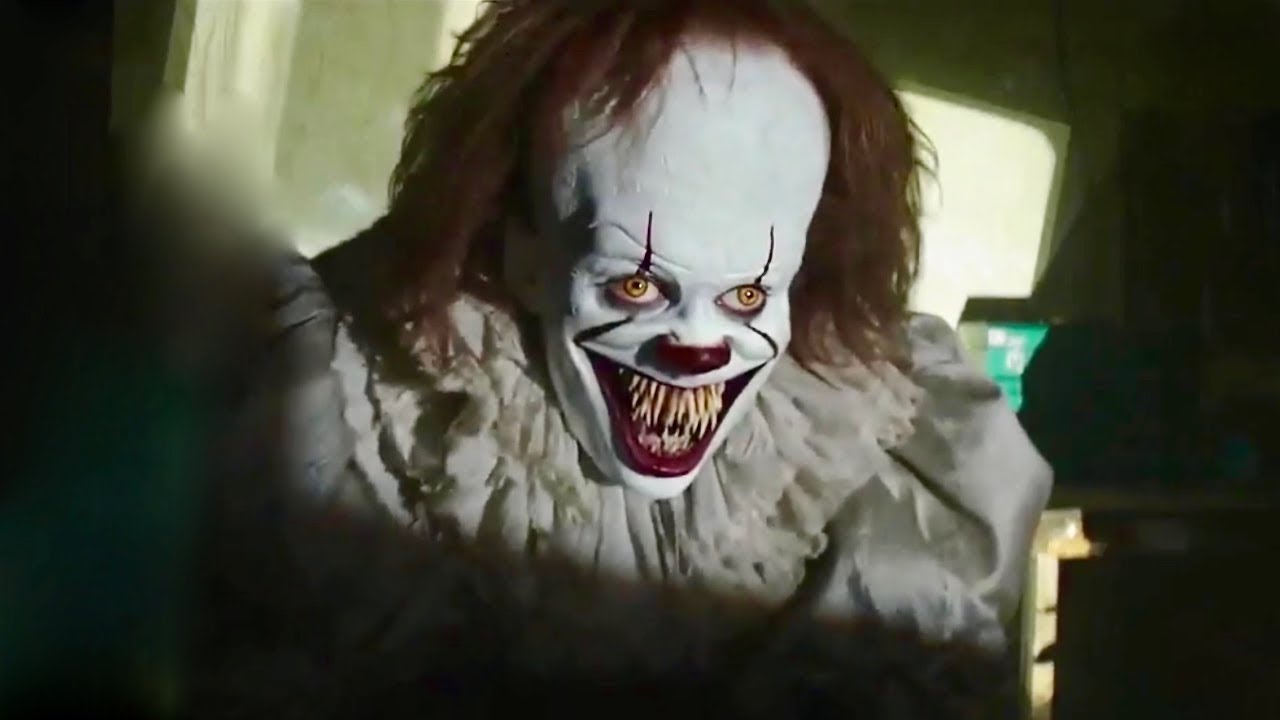 &Ccedil;a. Film 2017. (Andr&eacute;s Muschietti). Le clown cr&egrave;ve l'&eacute;cran.