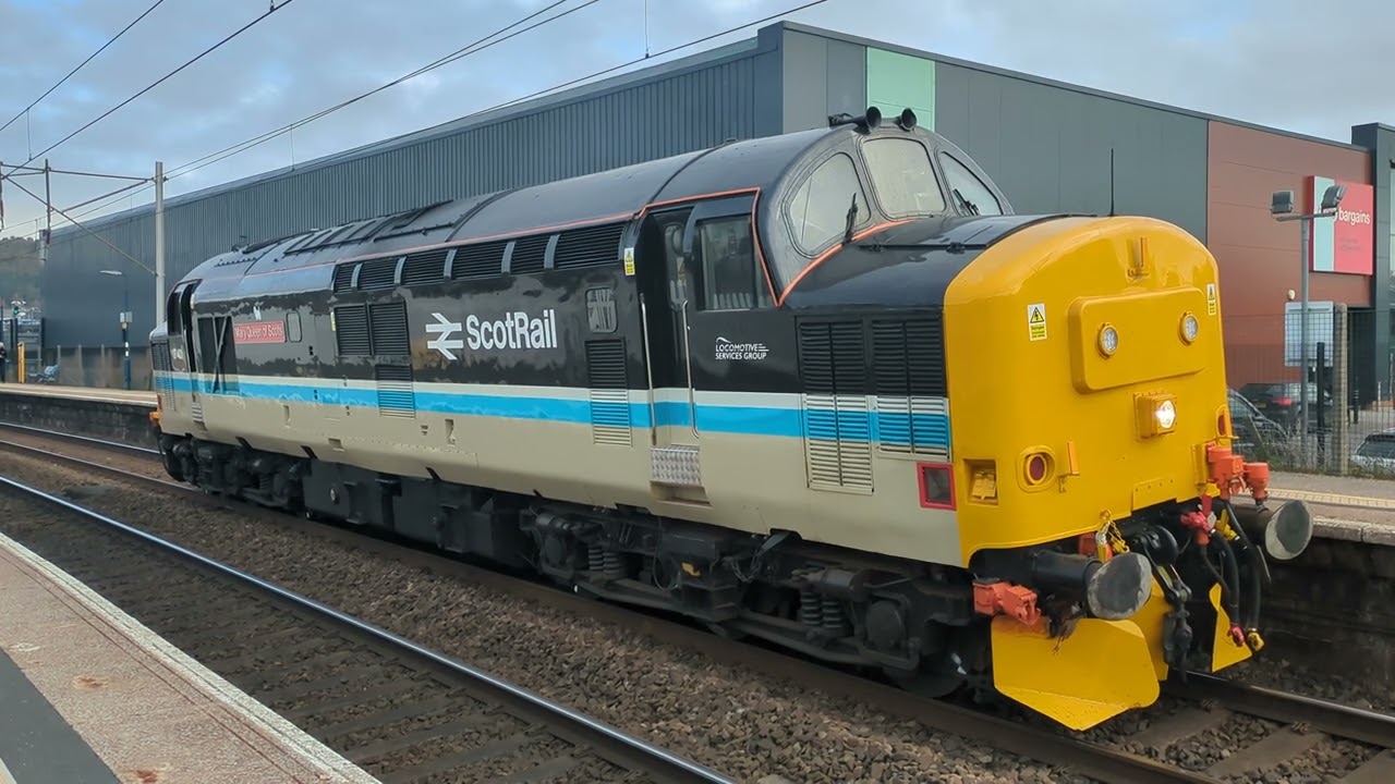37 401 ticking over unscheduled stop at Penrith due to track circuit failure causing signal to red