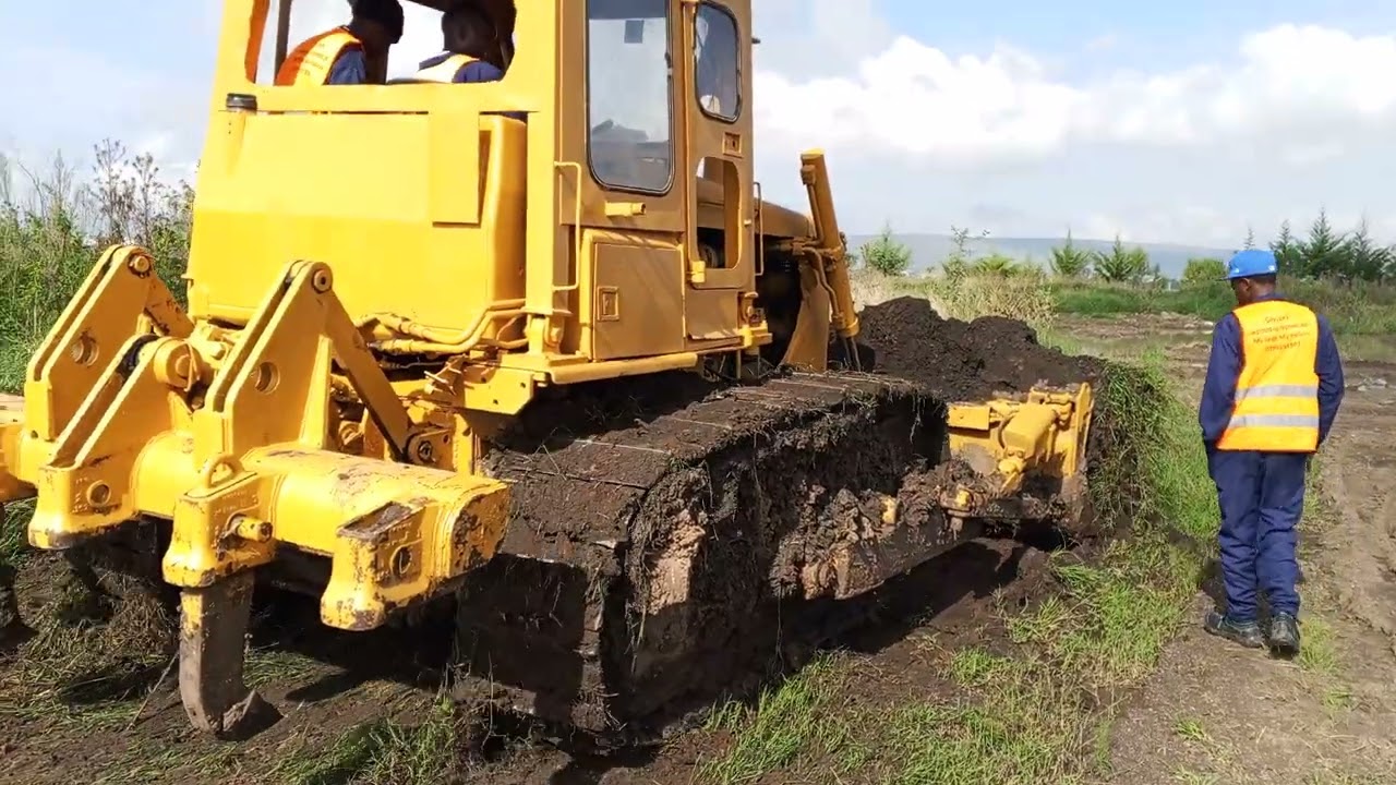 THIS IS WHY WE CALL IT BULLDOZER!!!!!!
