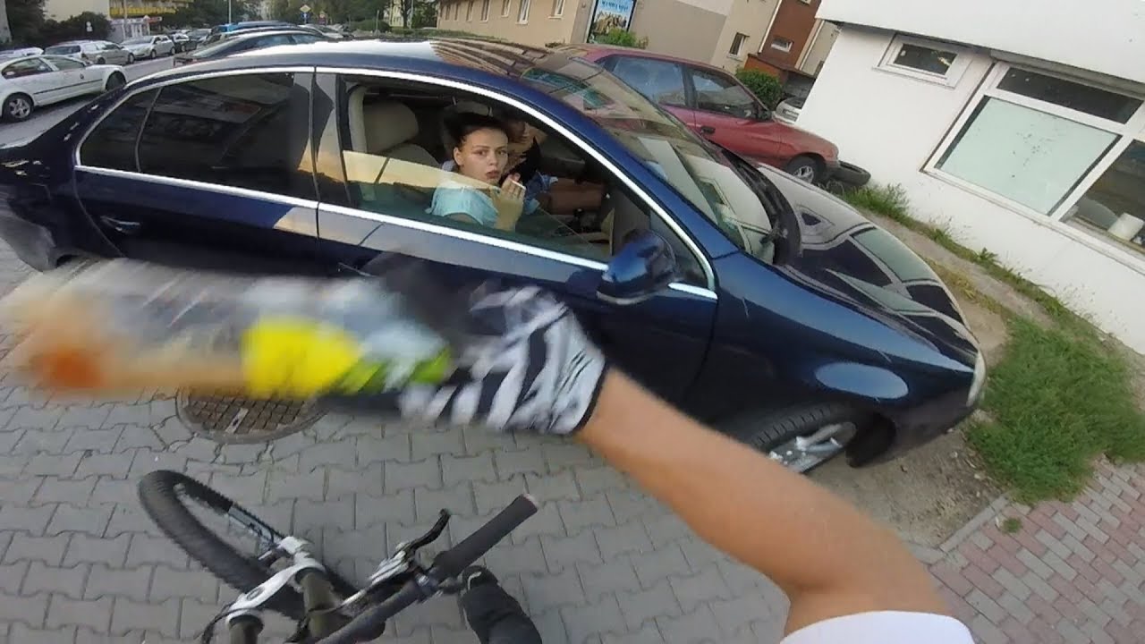 MOCNY RZUT BUTELKĄ !!! - ZŁAMANE DWIE RĘCE