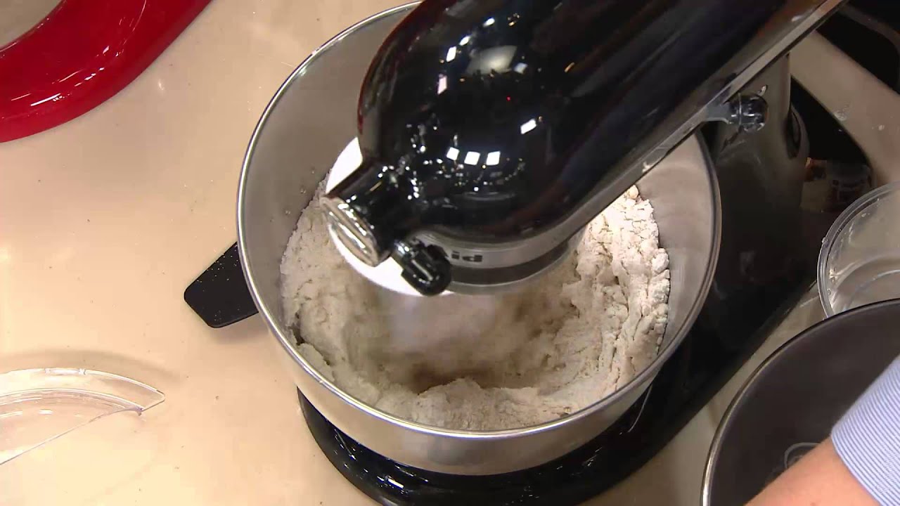 KitchenAid 5 qt. 325 Watt Tilt Head Stand Mixer w/ Flex Edge with Jill Bauer