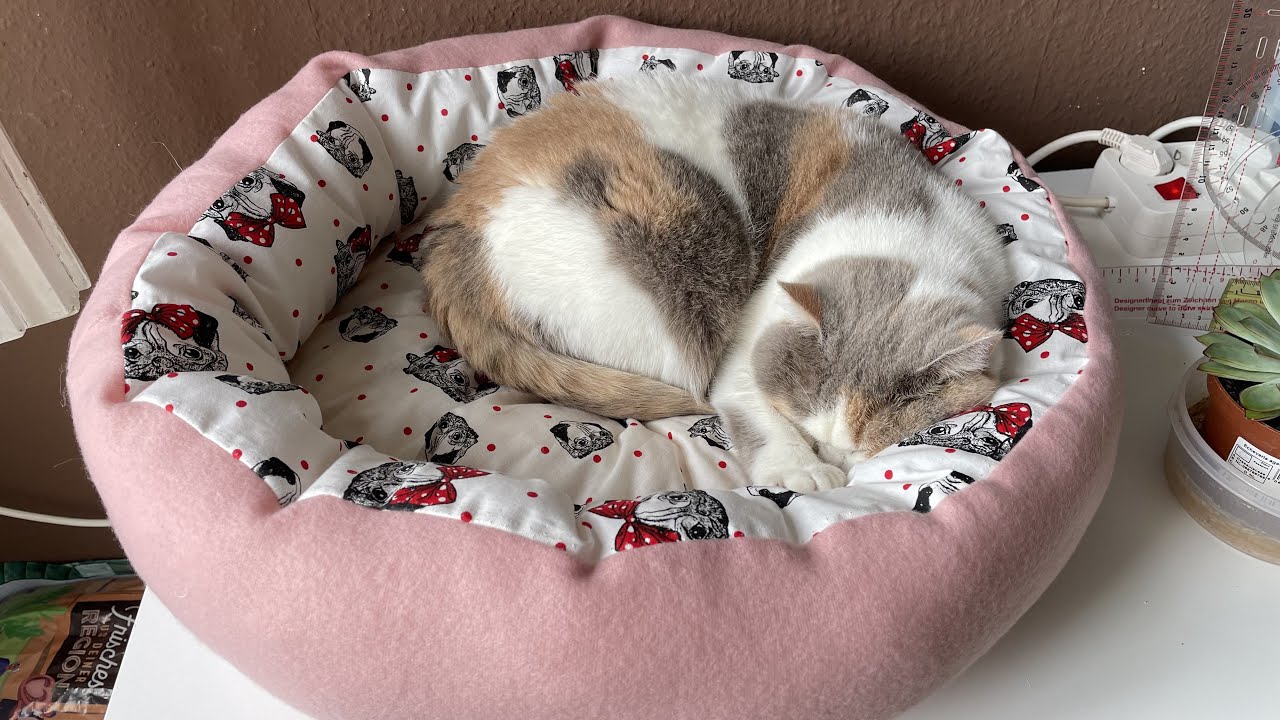 Sivenje kreveta ili jastuka za Mace ili pse #mace #macke #sivenjezapocetnike