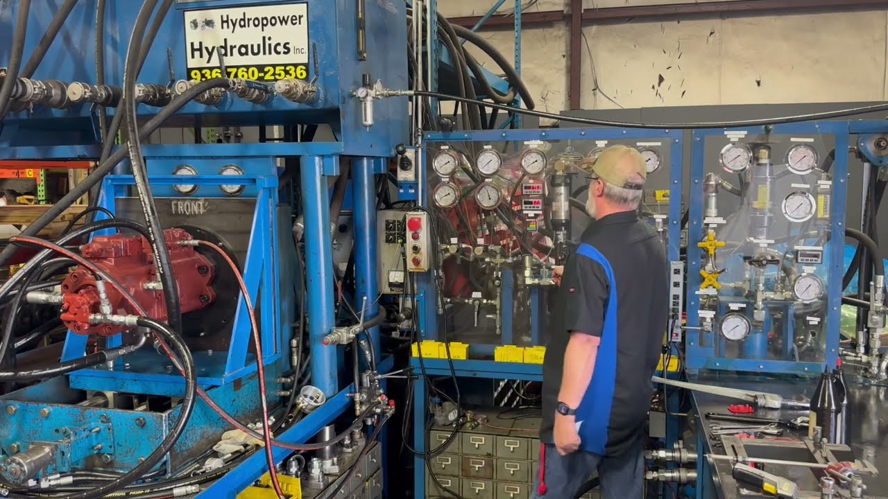 Kobelco SK220, K3v112DT  Pump Test