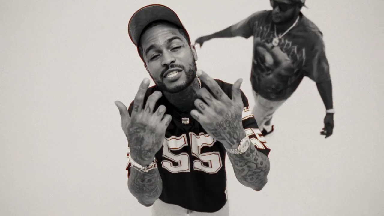 Dave East & Young Chris - I Smell the Money (Official Video)