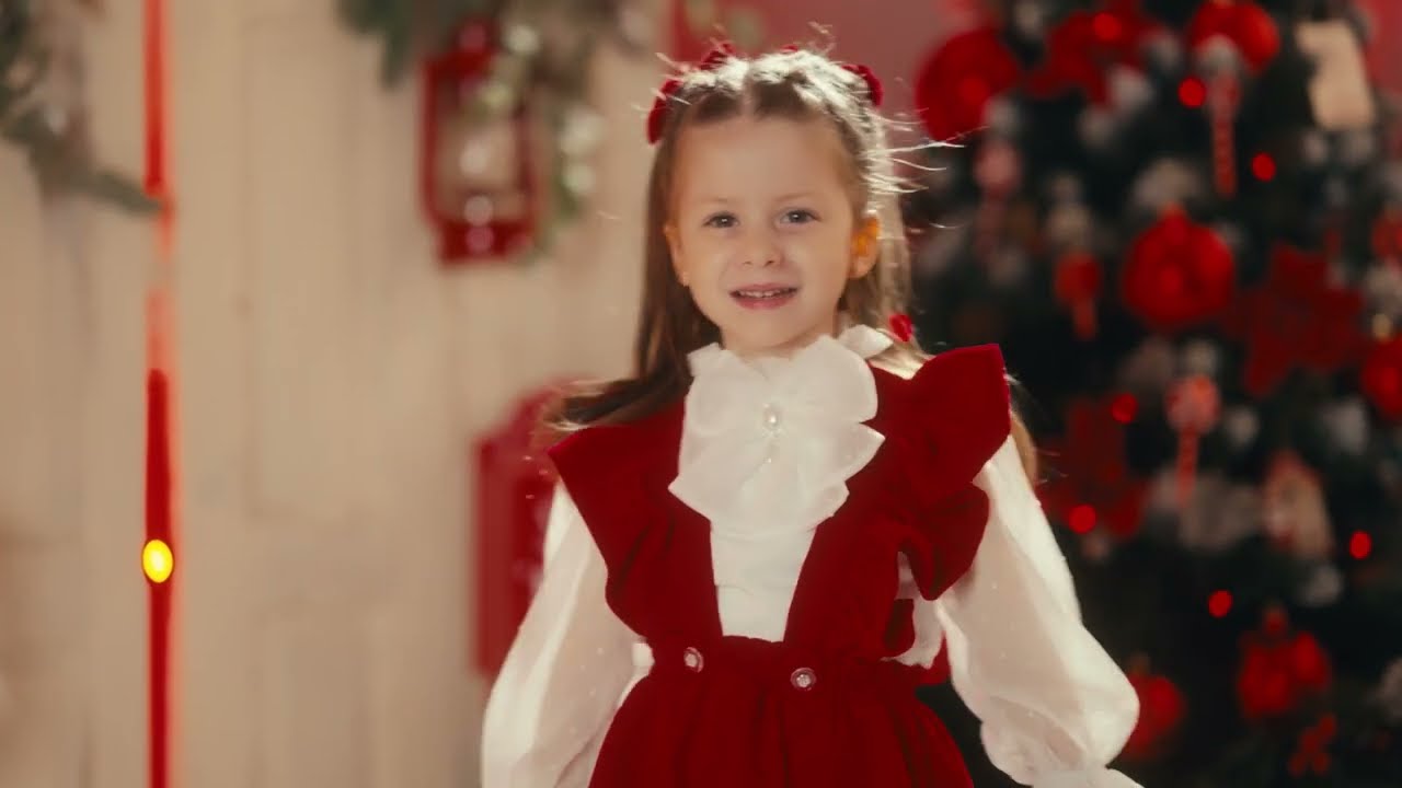 Anastasia Nicoara - Astazi s-a nascut Hristos | Videoclip 2023