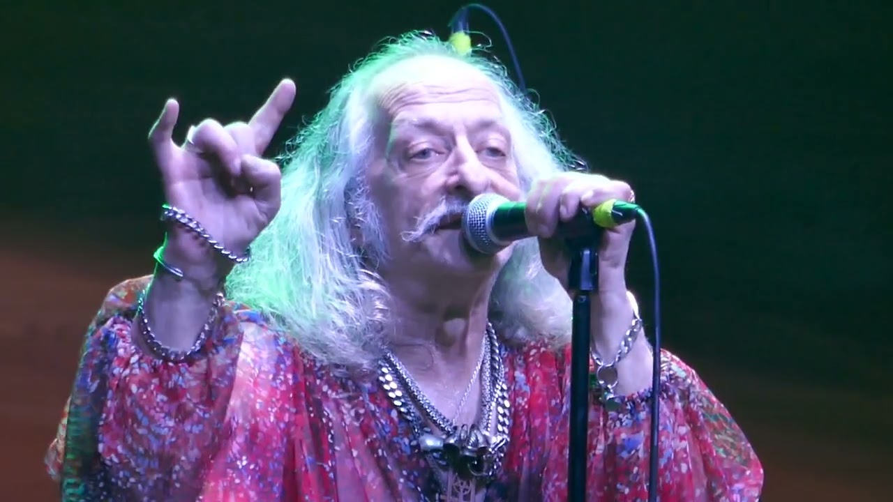 Pentagram- When the Screams Come, Sign of the Wolf en Lima Peru 2025 b