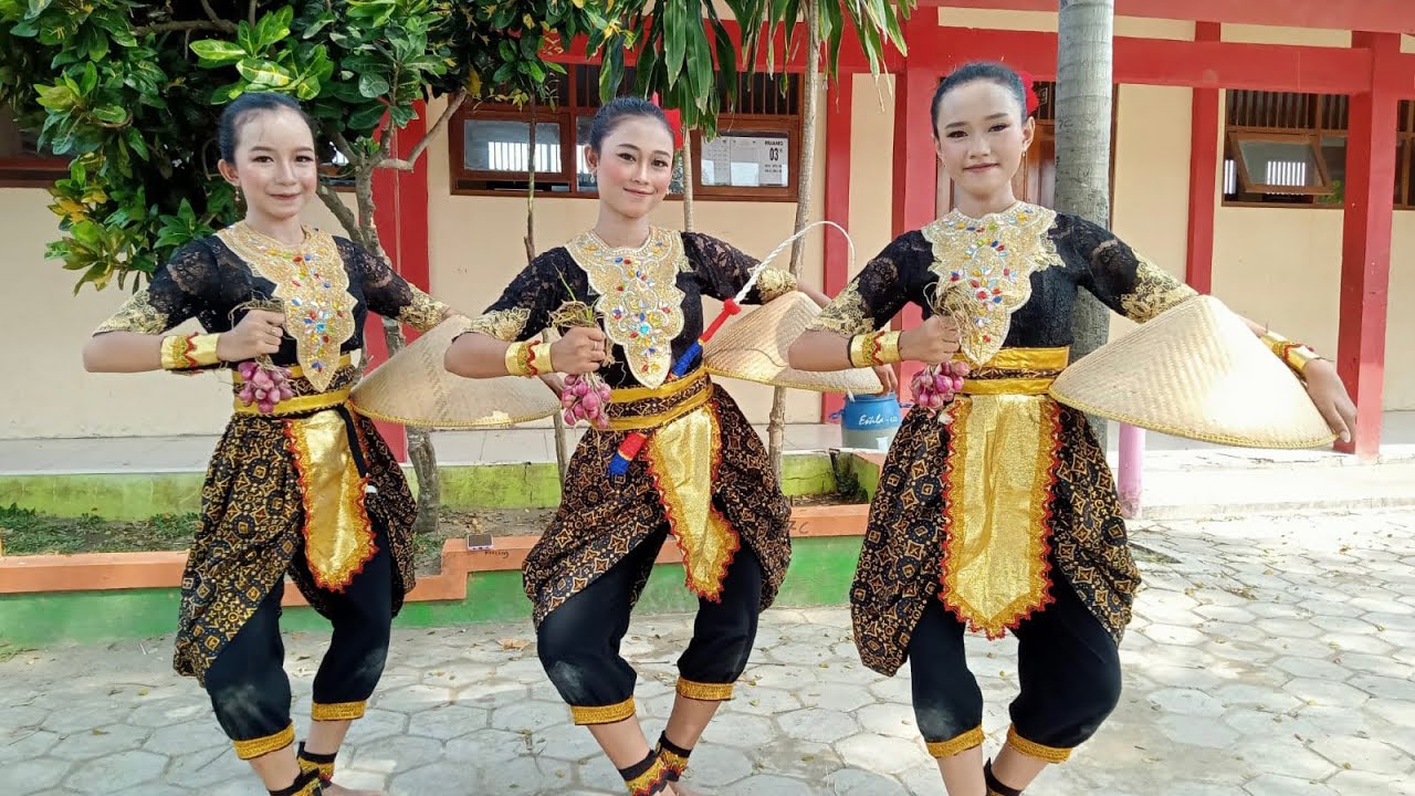 Tari Nyawah “Brebesan” - SMP Negeri 3 Larangan