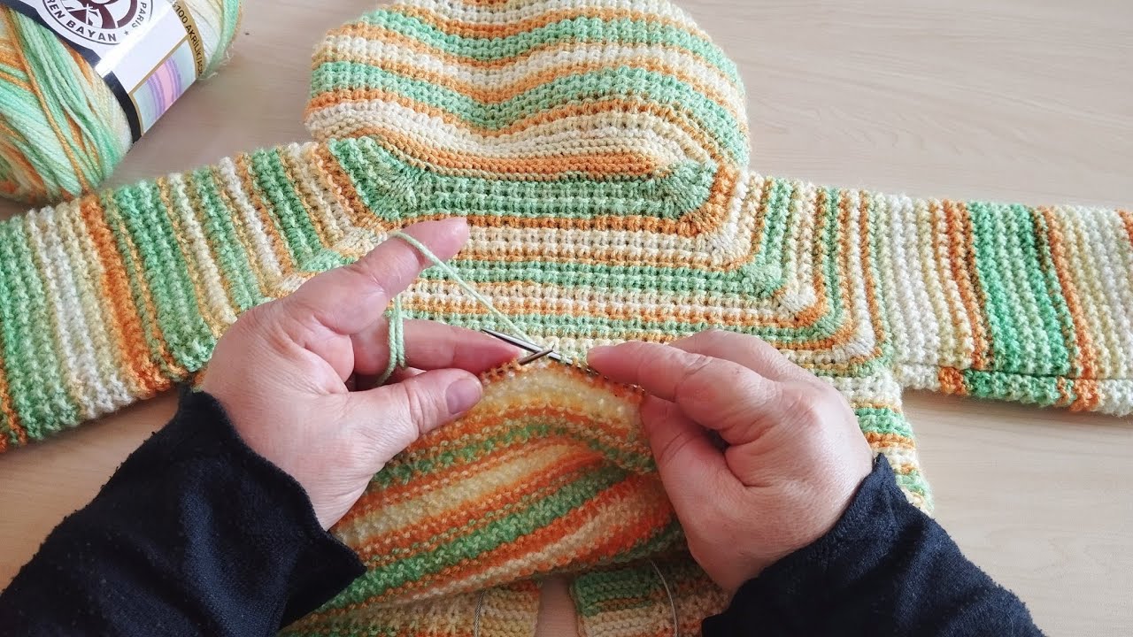 DİKİŞSSİZ / KAPŞONLU  HIRKA YAPIMI 🧶2_3 KOLAY HIRKA MODELİ #yelekörnekleri #hırkamodeli