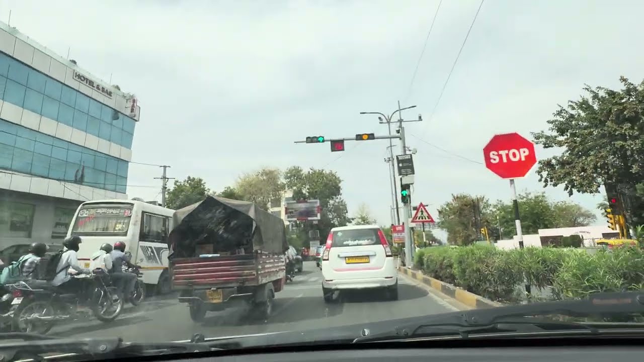 City ride in traffic 🚘 🚴 #ride #city #latestvideo
