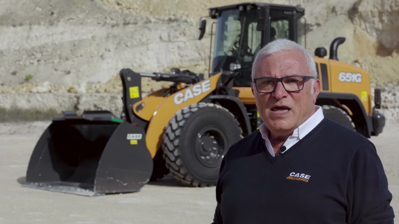 Europe: New 651G Model Walkaround - Operator's Compartment