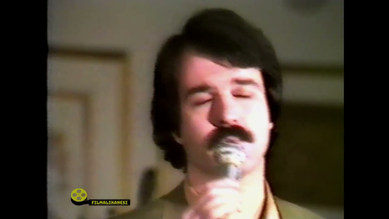 Mahmut Hekimoglu - Sarki S&ouml;yl&uuml;yor - &Ouml;zel Gazino G&ouml;r&uuml;nt&uuml;leri 1981