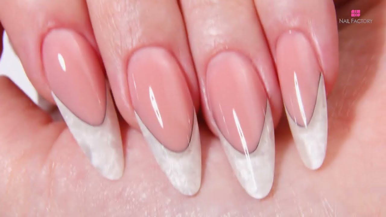 Diseño de uñas con efecto ice, aprende con Nail Factory