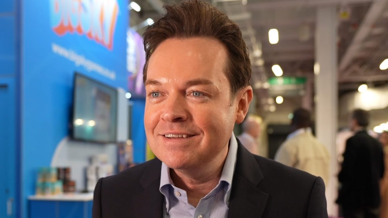 Stephen Mulhern Talks New Deal or No Deal Game, Catchphrase Return & Busy Hosting Schedule