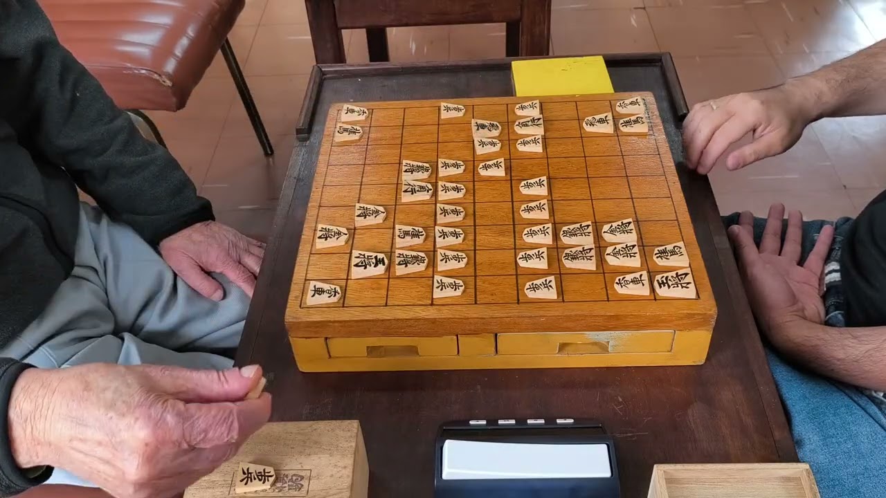 A ESTRATÉGIA que NINGUÉM esperava | Shogi de ALTÍSSIMO NÍVEL -  Uyama sensei vs Koshiro
