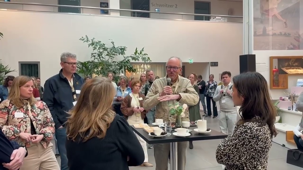 Hoe werk je domeinoverstijgend samen mét zorgzame gemeenschappen?