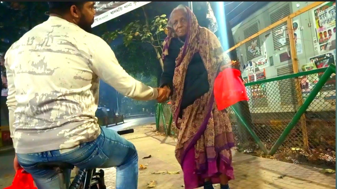 একটা কাপড় দিলে ভালো হতো 🥺  Dhanmandi Lake view 