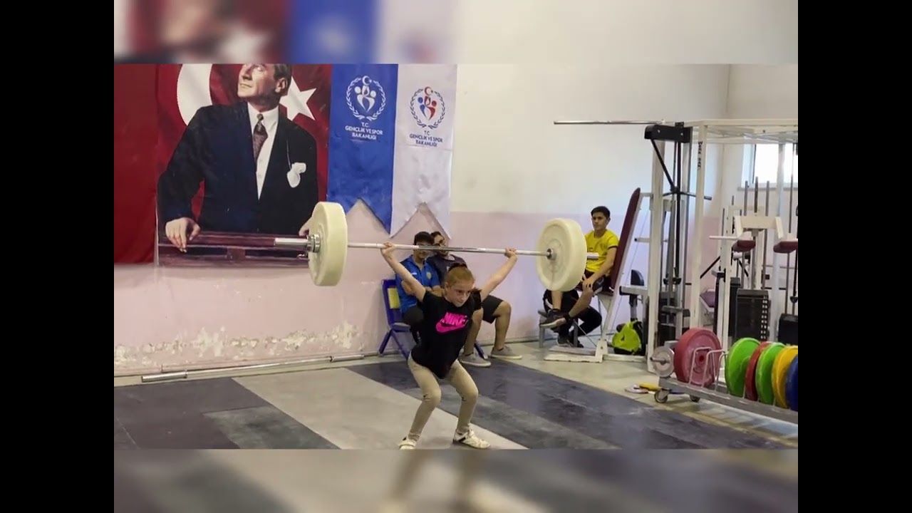 Ecrin naz Şahin 30 Ağustos Zafer Bayramı İl Birinciliği