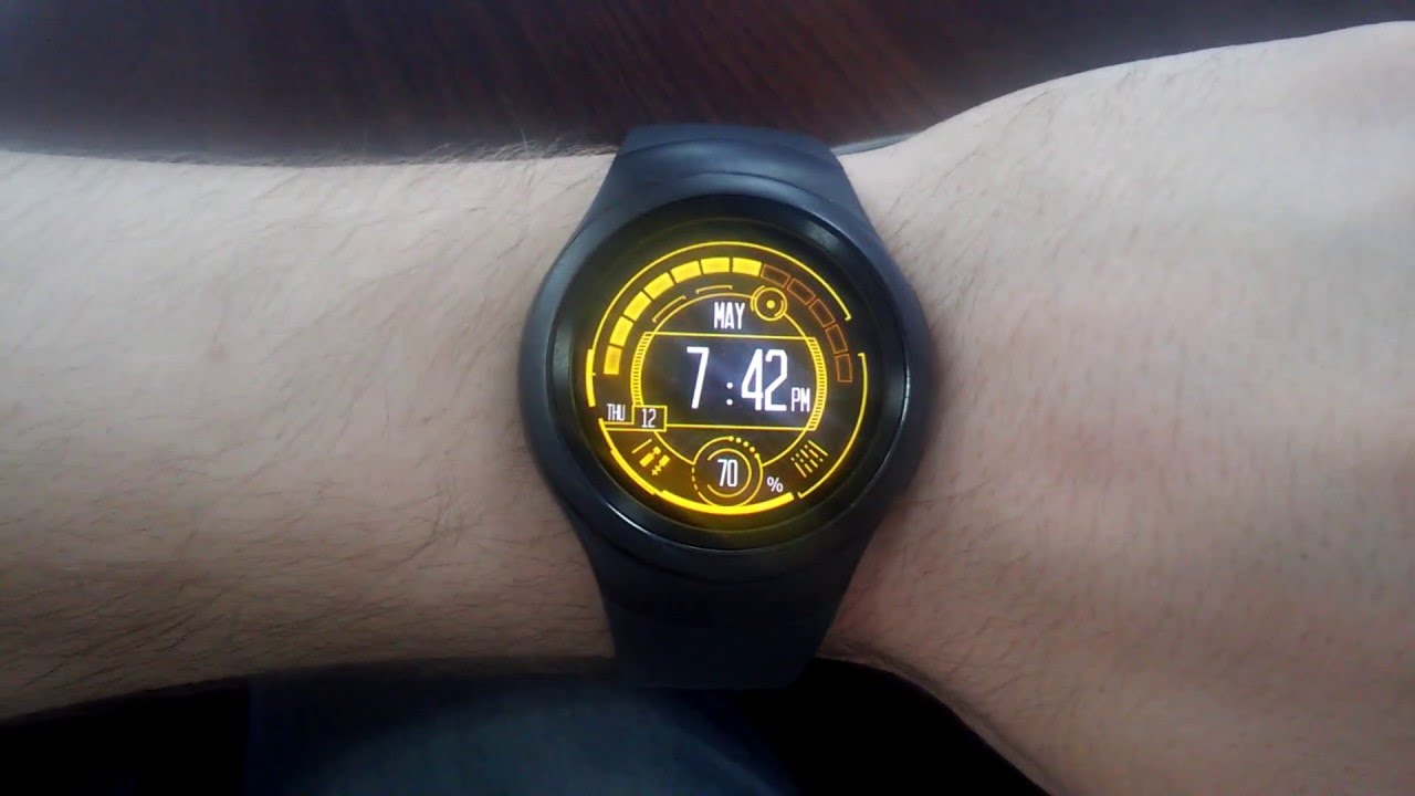 Watch Face: Neon Yellow 12h version running on Samsung Gear S2