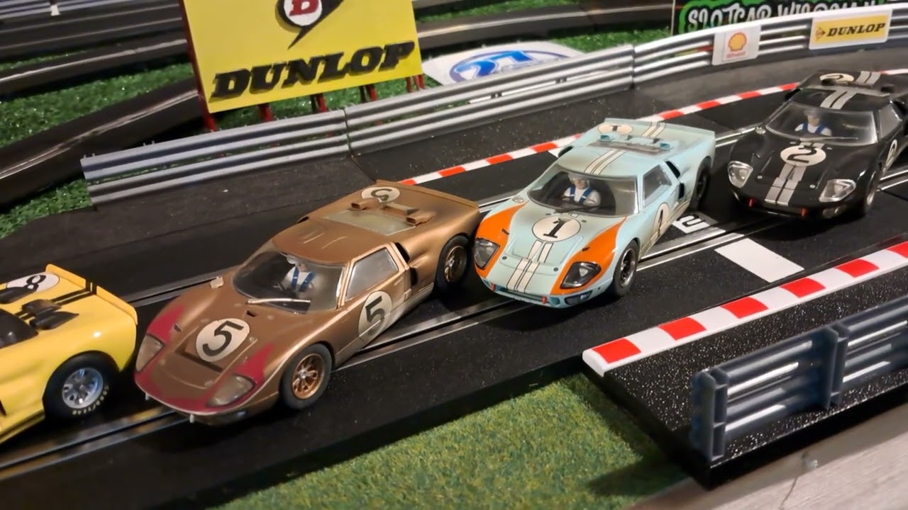 Ford GT40 collection #scalextric #fordgt40 #lemans #fordvsferrari #slotcarsareback #slotcars