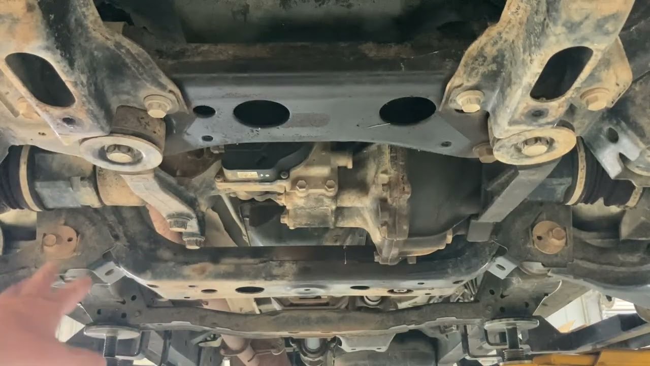 Предупреждение о неправильном положении опоры ШРУСа на Toyota Hilux: избегайте поломки.