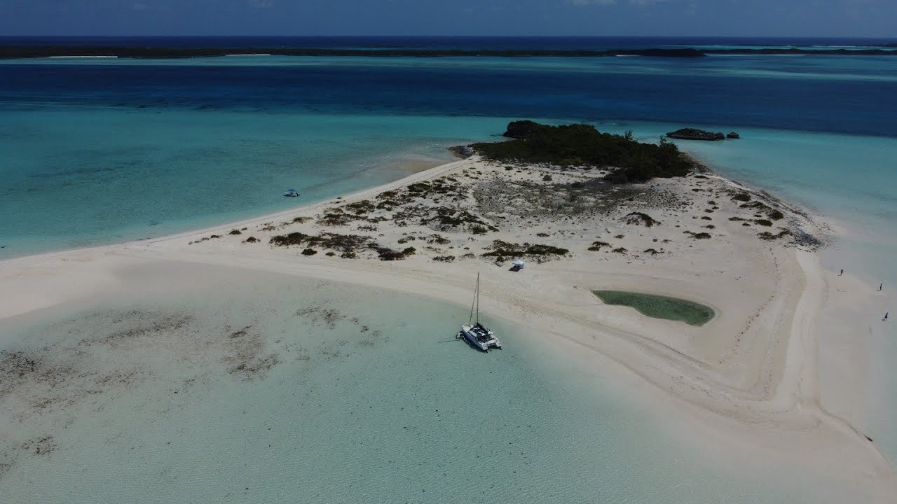 Osprey Cay at low tide - Bahamas Aerial View