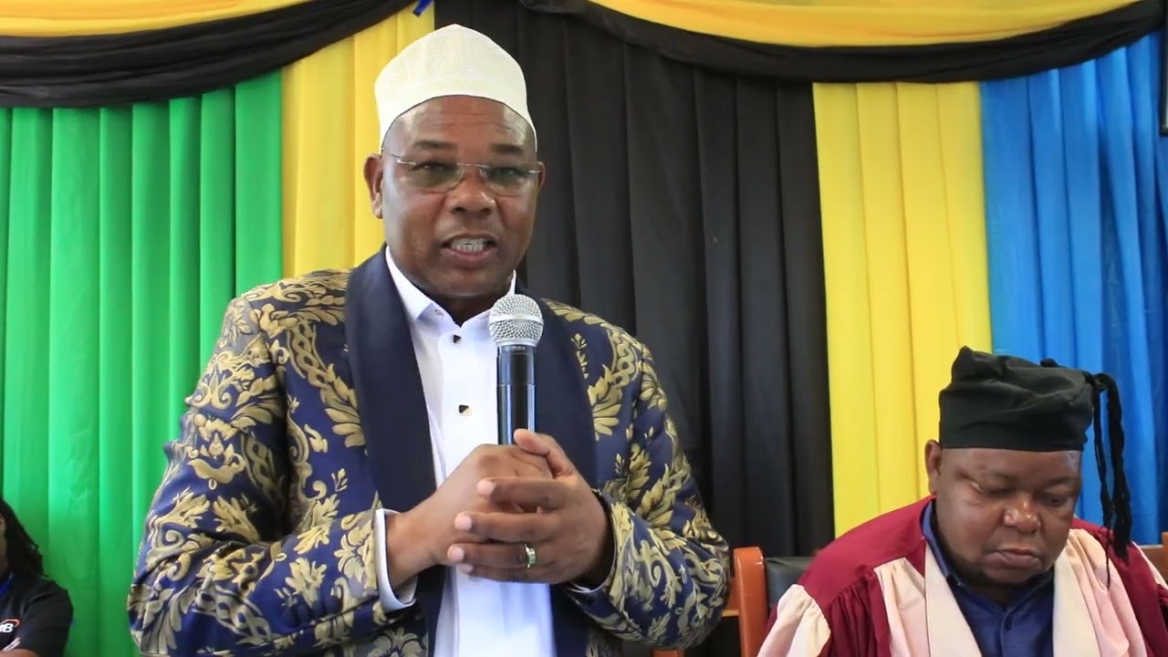 TUNAMSHIKURU RAISI WA JAMHURI YA MUUNGANO WA TANZANIA KWA KUTUOATIA WAZIRI WANA LUSHOTO: