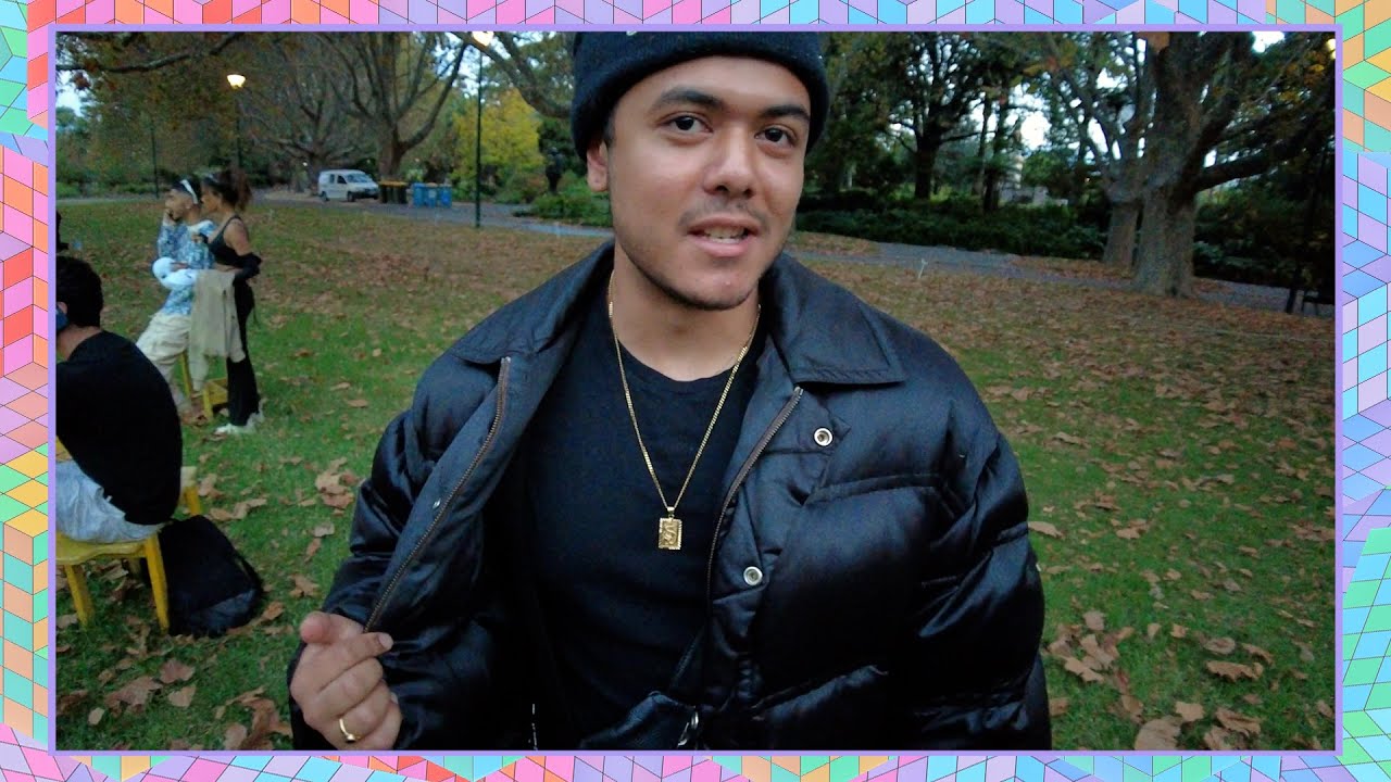 What Are People Wearing in MELBOURNE, Australia ? Part 4 - Outwst Fashion Show / MPavillion