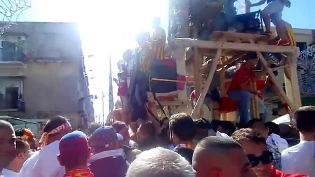 Barra 2015,Volontari Bruscianesi in P.za Velotti.