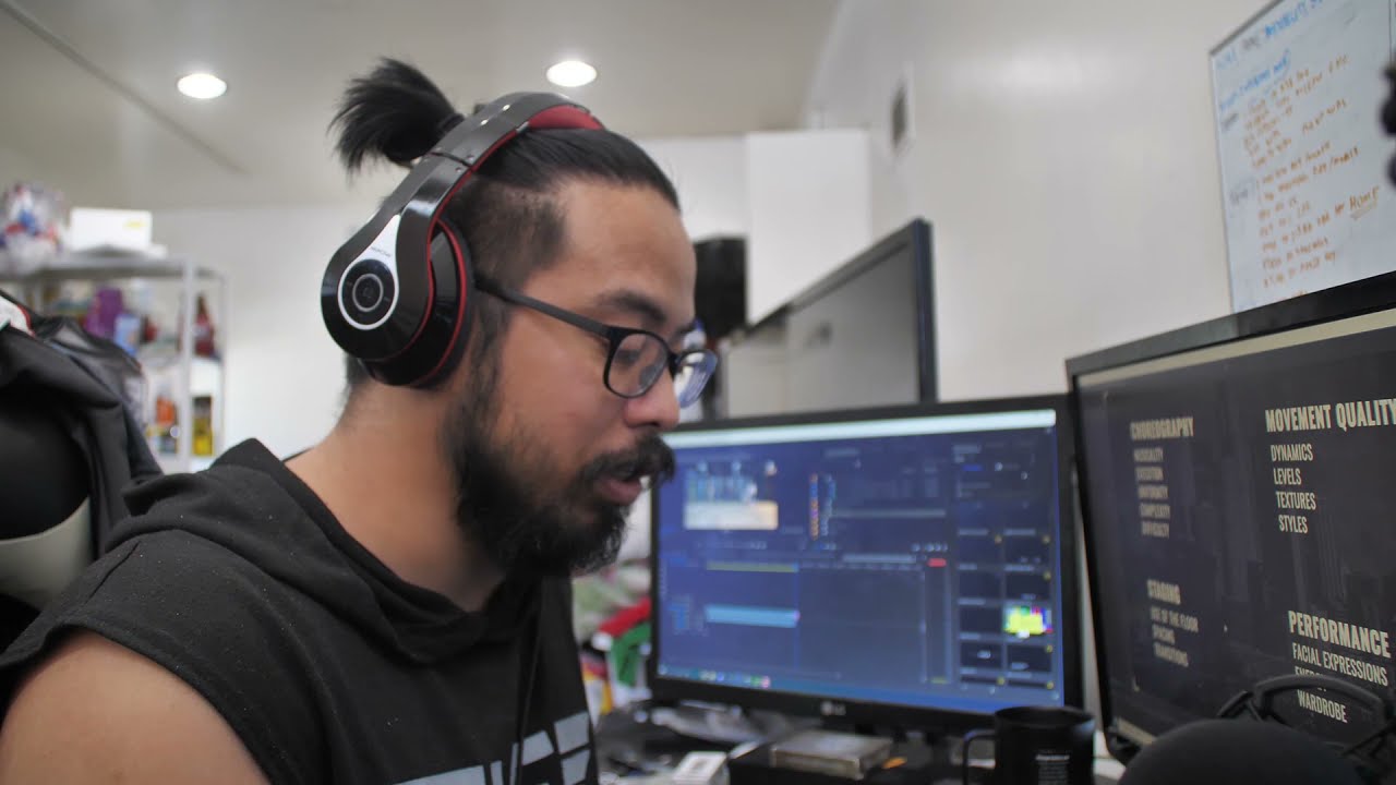 Professional Dancer ANALYZES DKB 