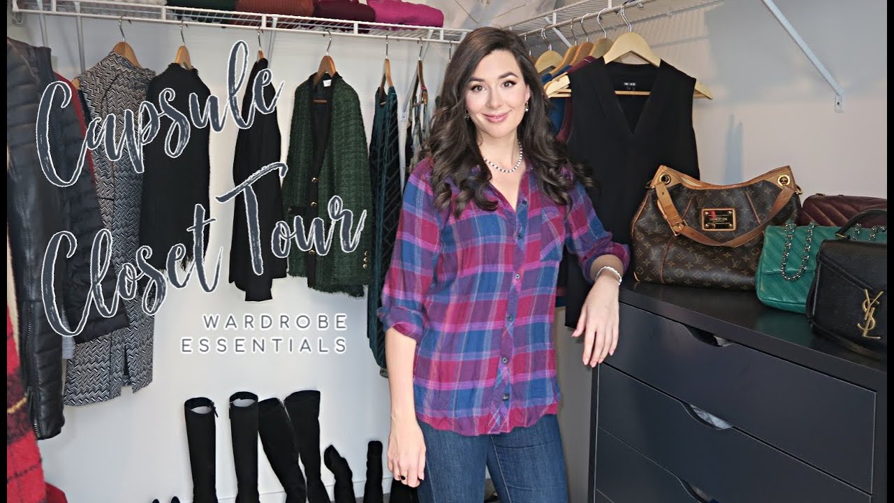 CAPSULE CLOSET TOUR