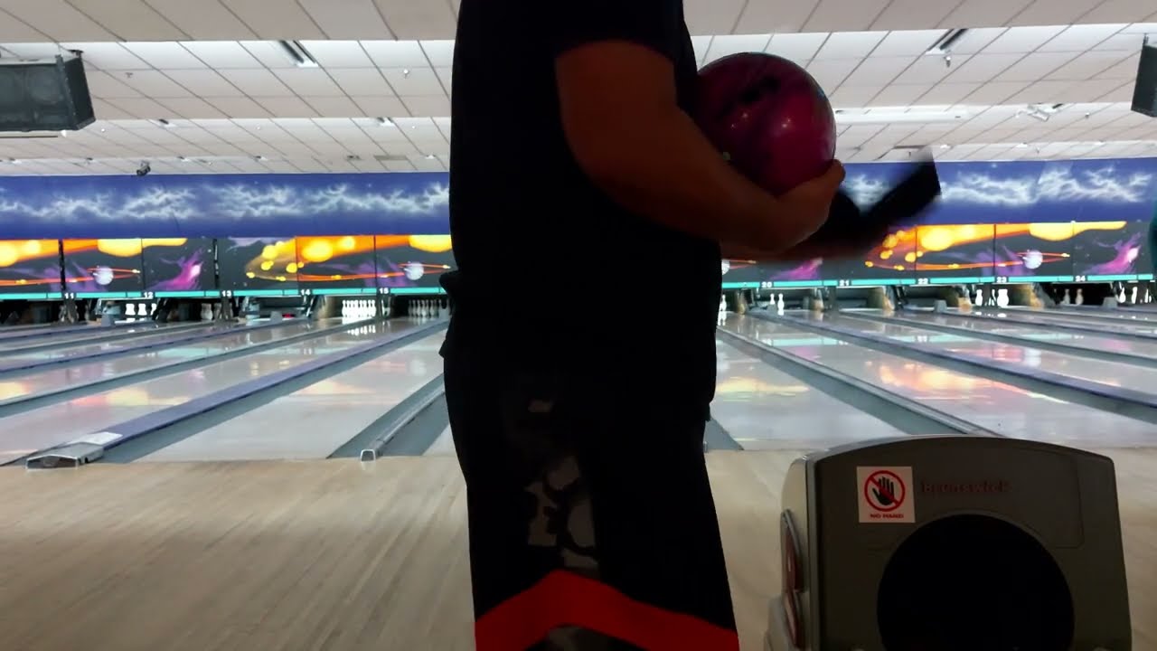 No Thumb Bowling (two finger) 2022! My First Clean game.