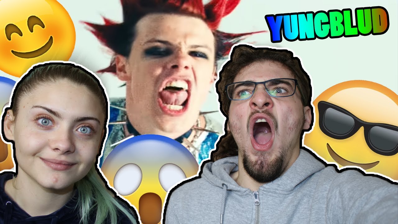 Me and my sister watch YUNGBLUD - Strawberry Lipstick for the first time (Reaction)
