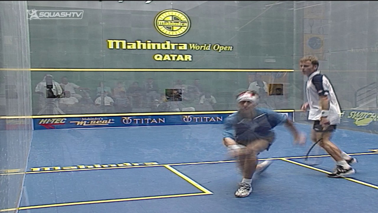 Squash tips: The forehand volley punch