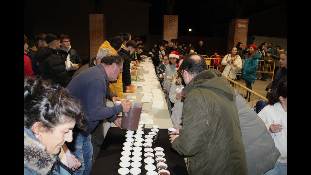 Encendido de luces de Navidad y chocolatada en Fuensaldaña 2025
