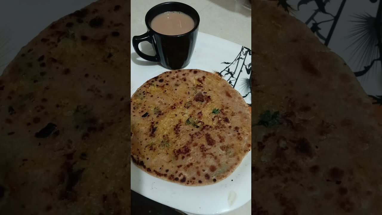 Mooli ka paratha recipe 😋#viralvideo #indianfood #parathalovers #shortsviral ##khanakhazana ##